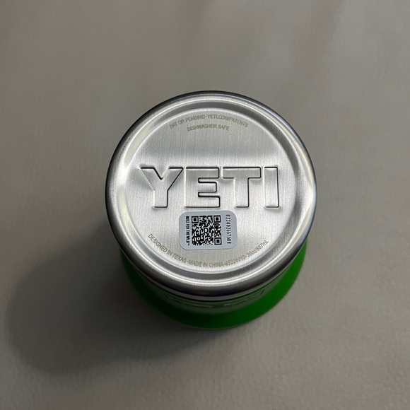 NWT - YETI Rambler Tumbler 30oz 887ml - Limited Edition Color Canopy Green - Picture 4 of 8